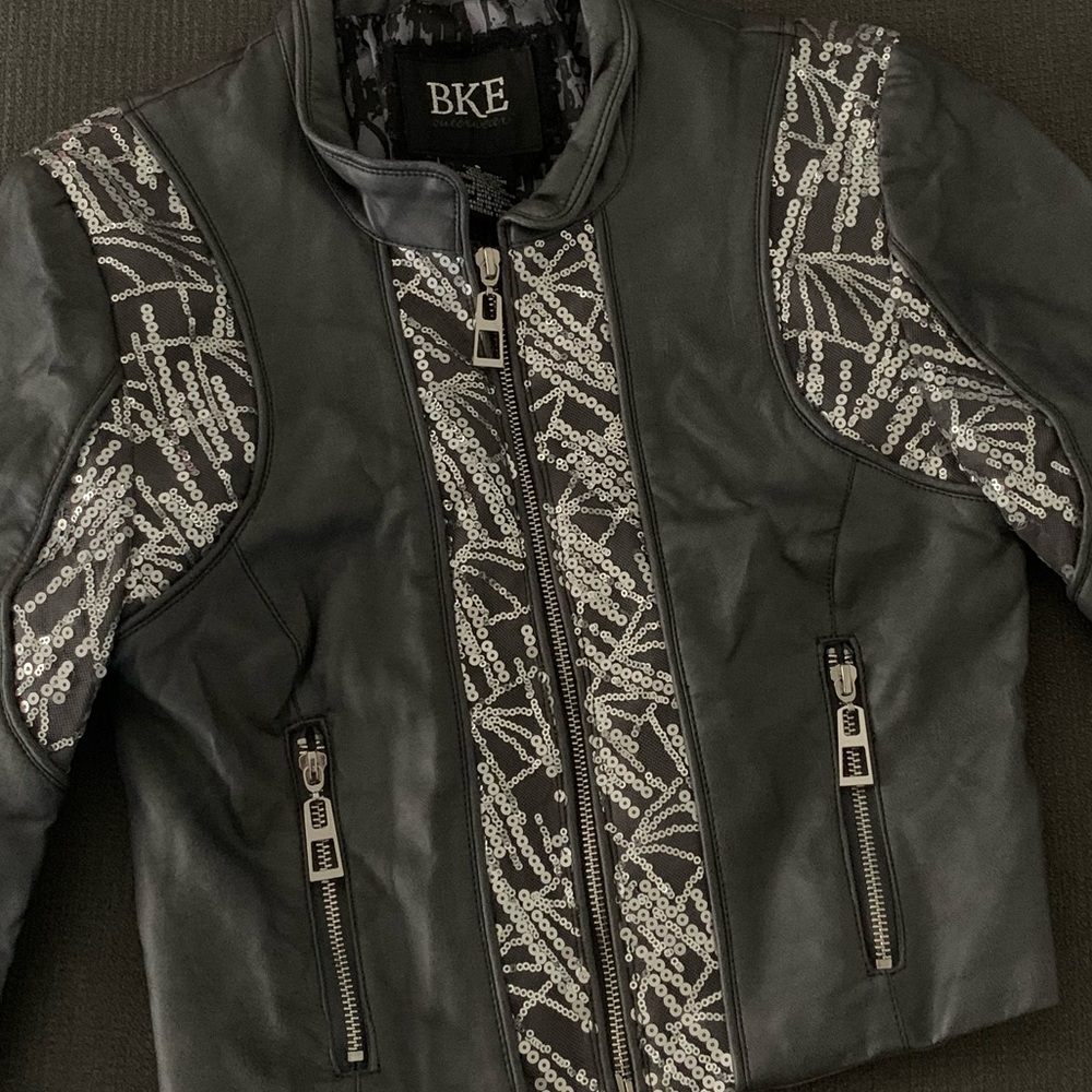 Jacket buckle